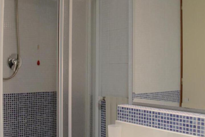 General 7 of 12