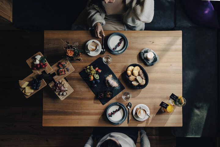 Breakfast/Coffee Service 132 of 160