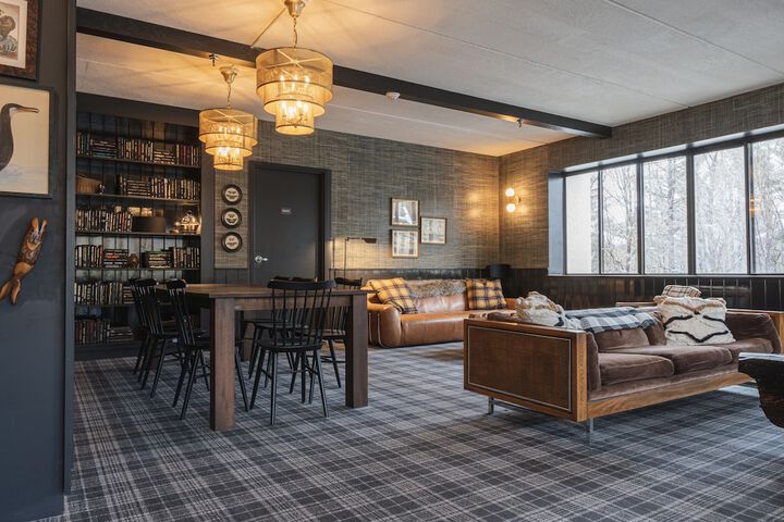 Hotel Interior 2 of 61