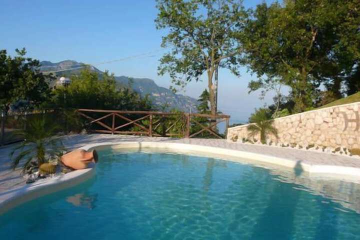 Pool Hotel