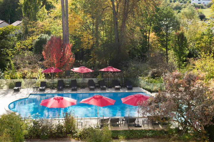 Pool 36 of 54