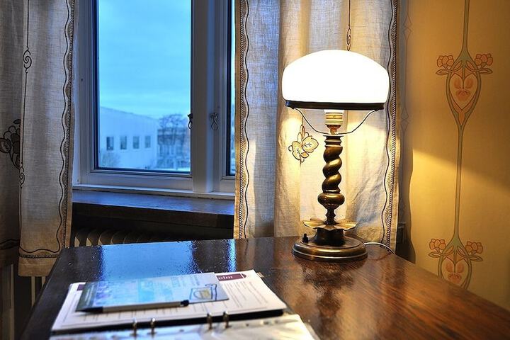 Room 27 of 45