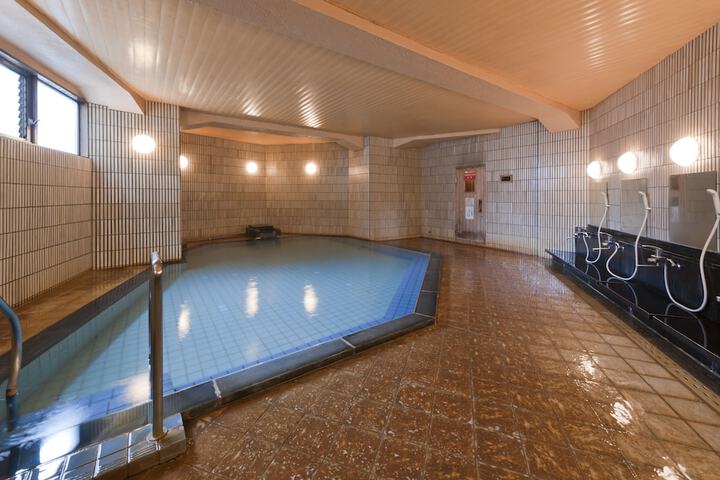 Spa 8 of 18