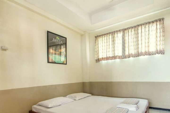 Room 14 of 44