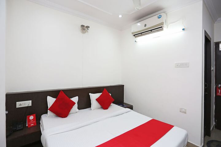 Room 21 of 26