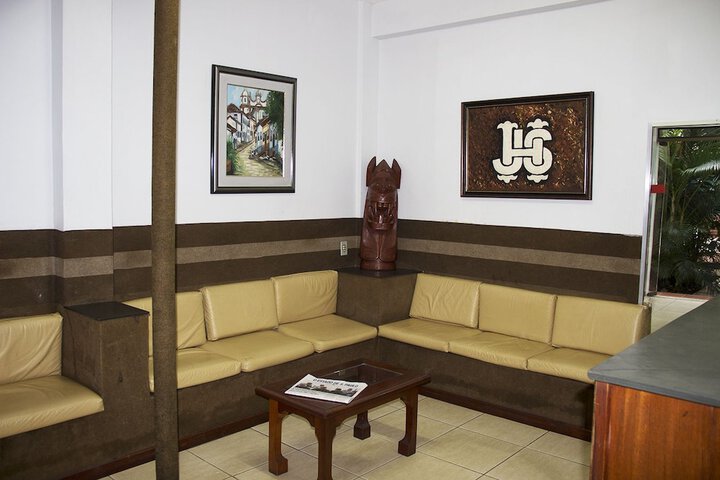 Room 4 of 21