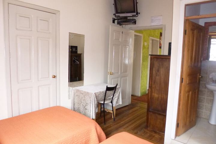 Room 14 of 43
