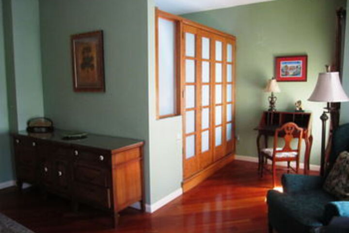Room 11 of 22