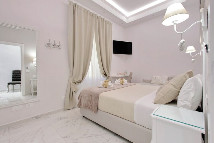 Room 13 of 51