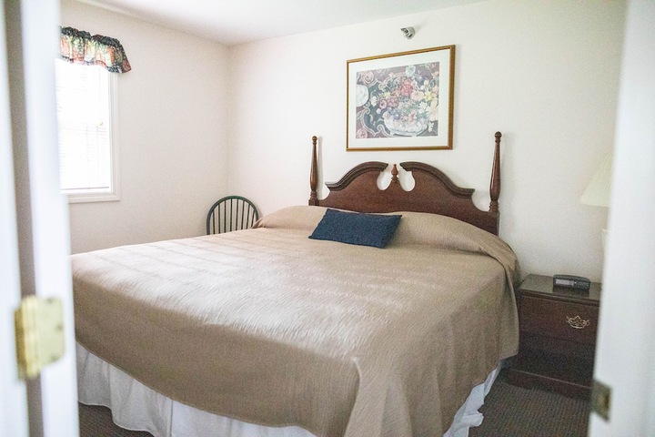 Room 3 of 19