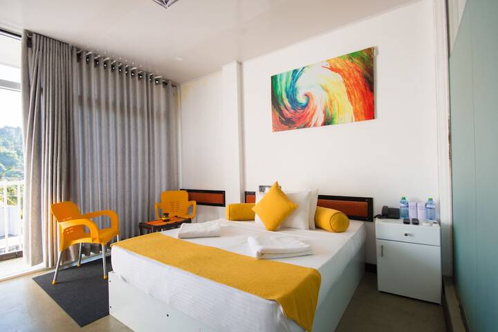 Room 17 of 47