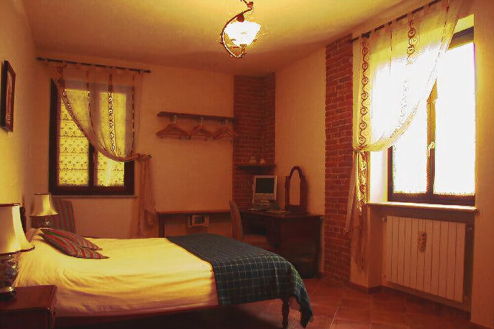 Photo 4