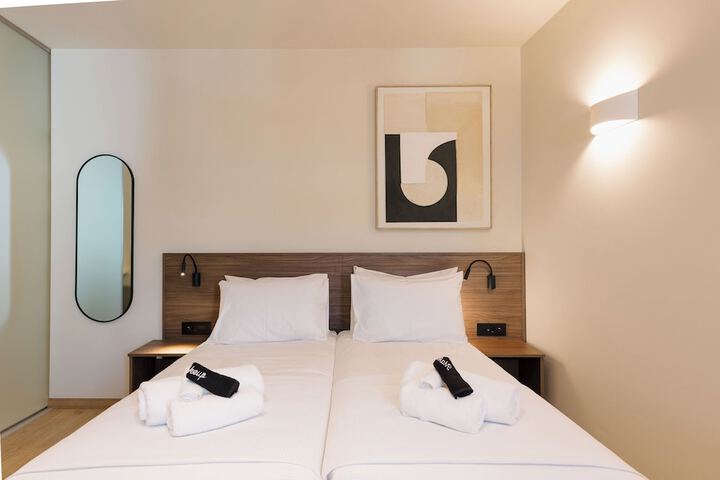 Room 41 of 172