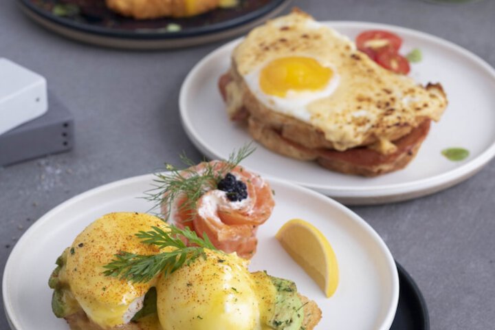 Breakfast meal