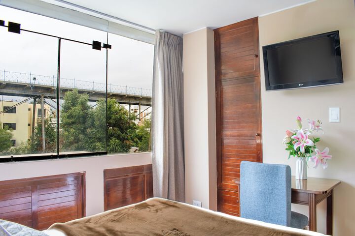 Room 30 of 52