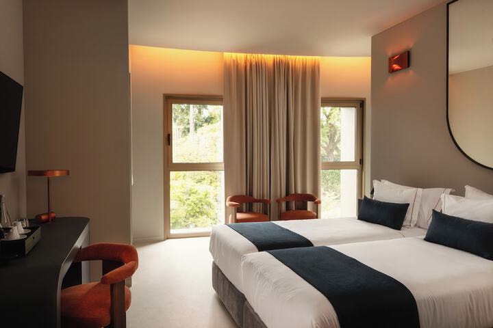 Room 15 of 51