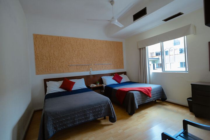 Room 9 of 45