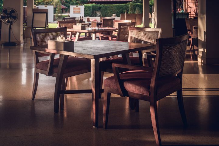 Dining 89 of 166