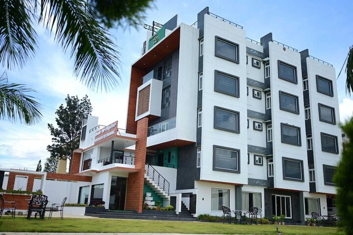 Hotel 16 of 20