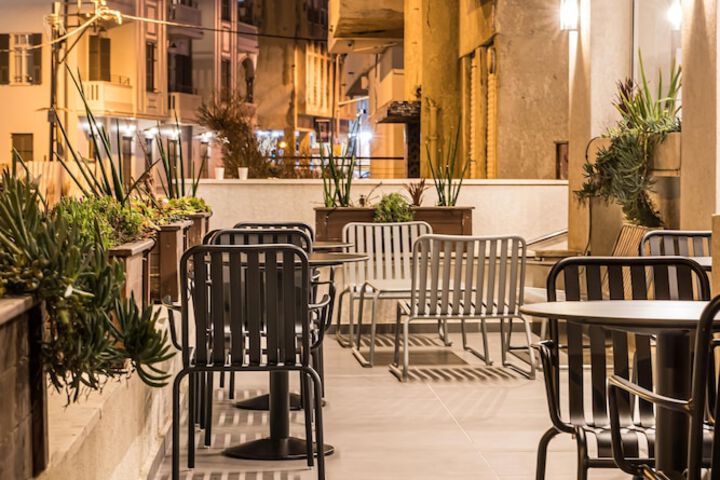 Terrace/Patio 31 of 33