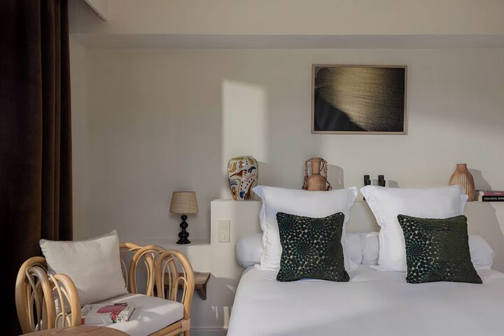 Room 25 of 62