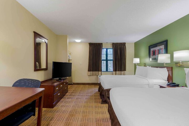 Studio 2 Double Beds (5 of 5)