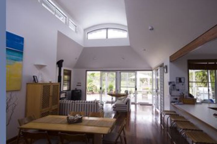 Room 4 of 20