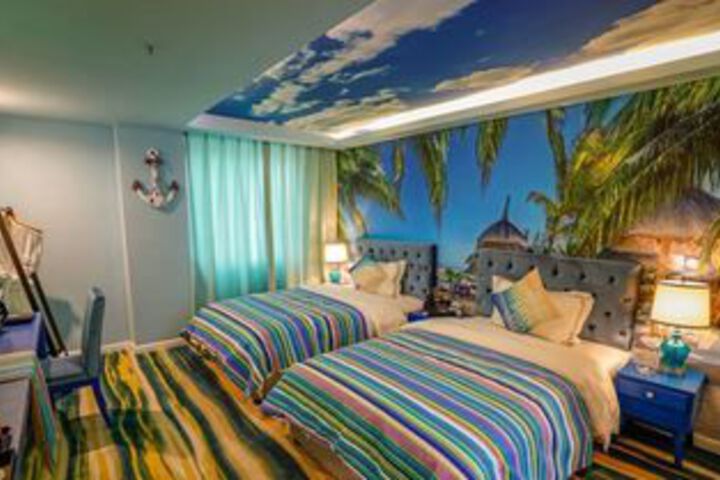 Room 15 of 20