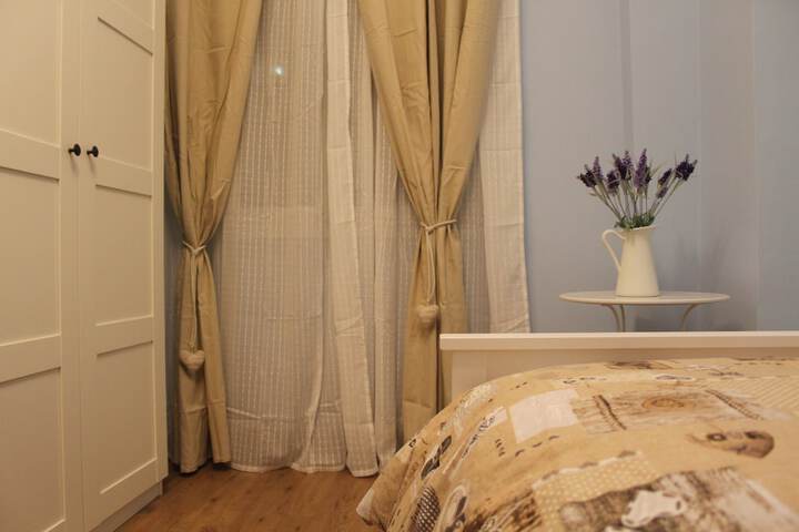 Room 15 of 46
