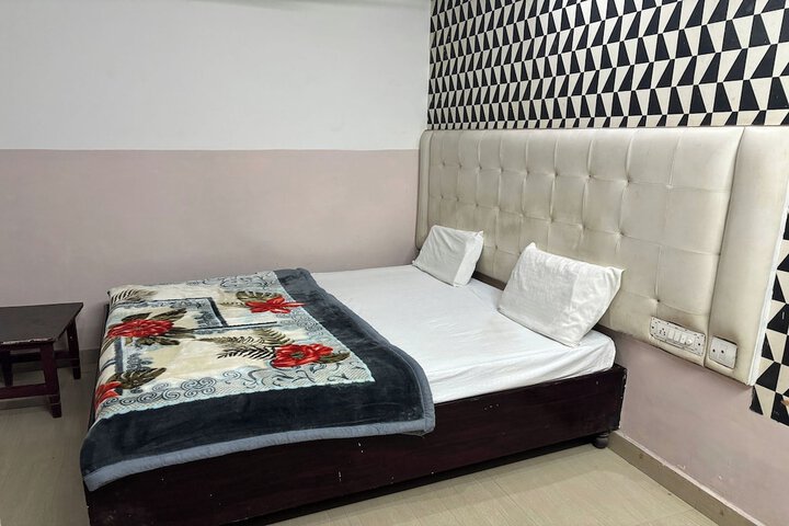 Room 10 of 39