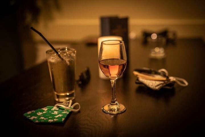 Dining 29 of 43