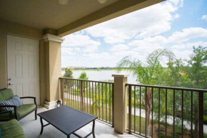 Terrace/Patio 5 of 153