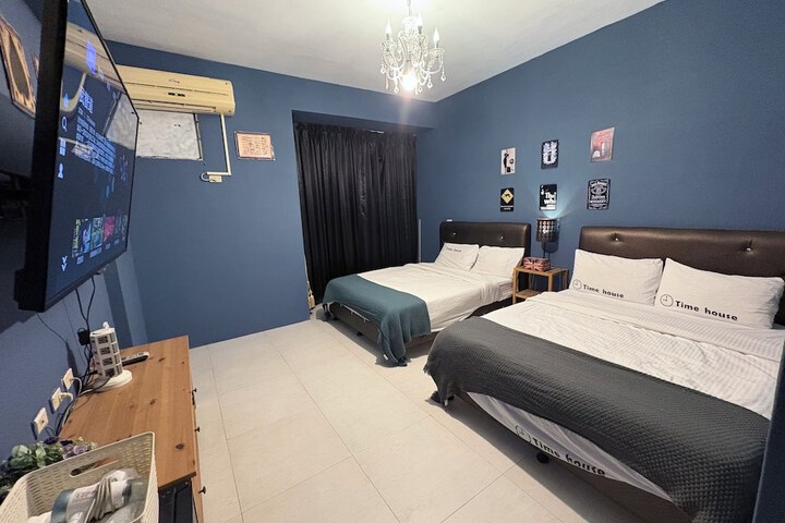 Room 7 of 40