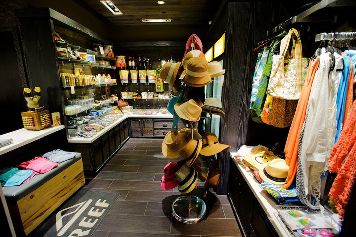 Gift shop