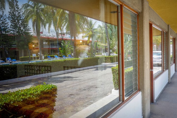 Hotel 2 of 33
