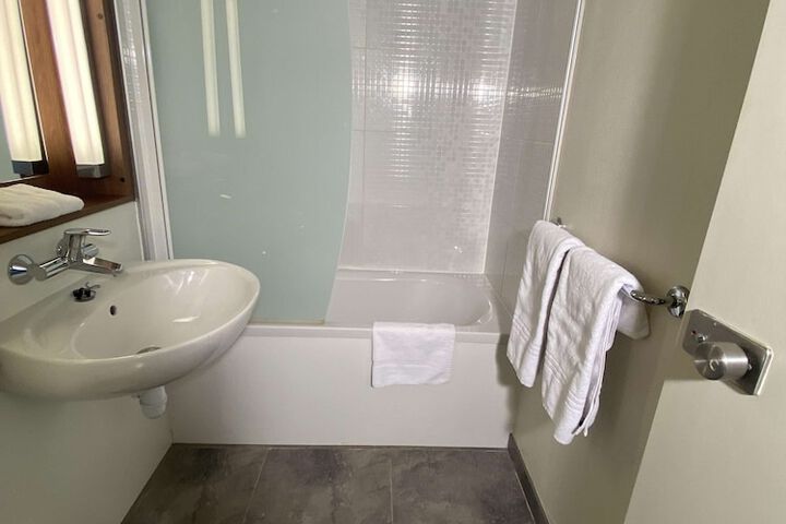 Bath Interior