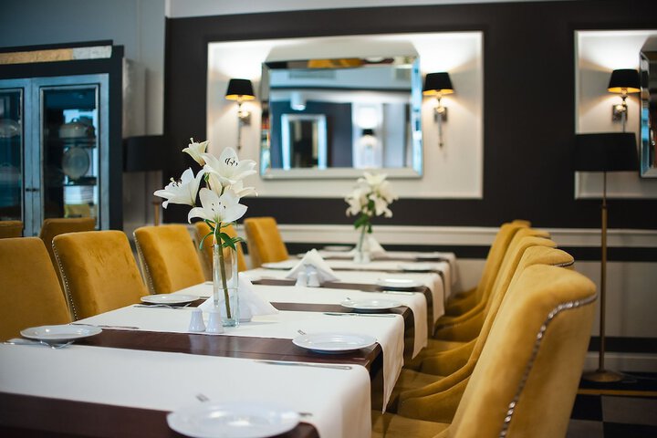Dining 31 of 41