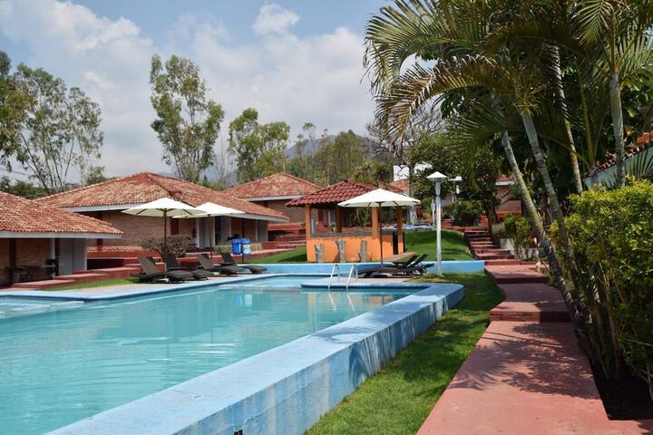 Pools & Facilities