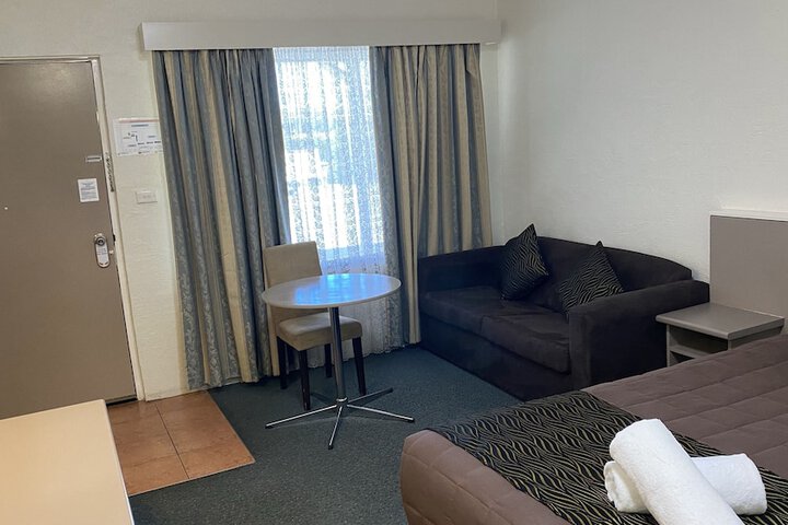 Room 5 of 54