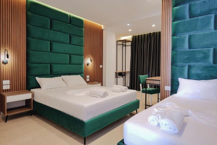 Room 38 of 68