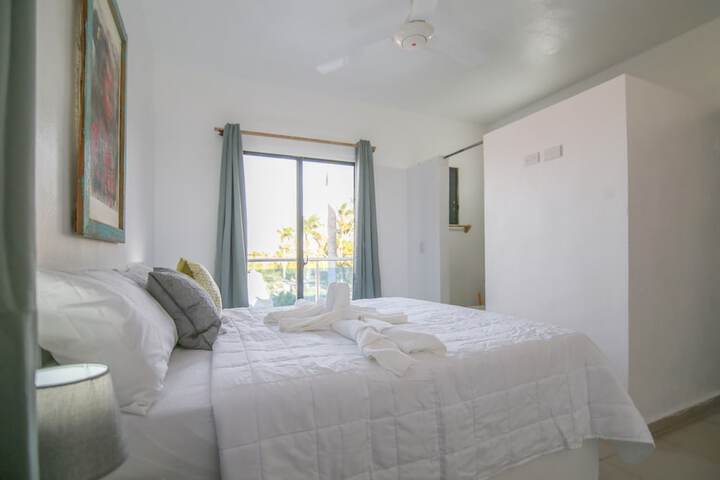 Room 8 of 29