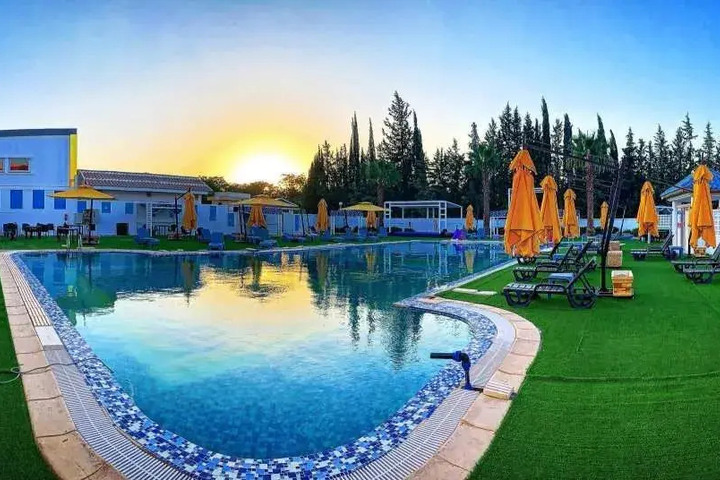 Pool 2 of 2