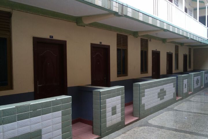 Hotel 4 of 52