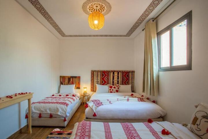 Room 16 of 31
