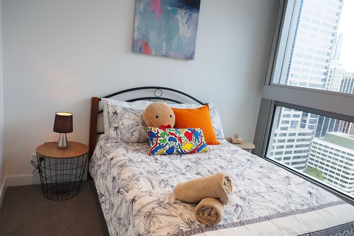 Room 4 of 42