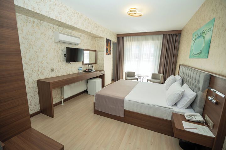 Room 21 of 46