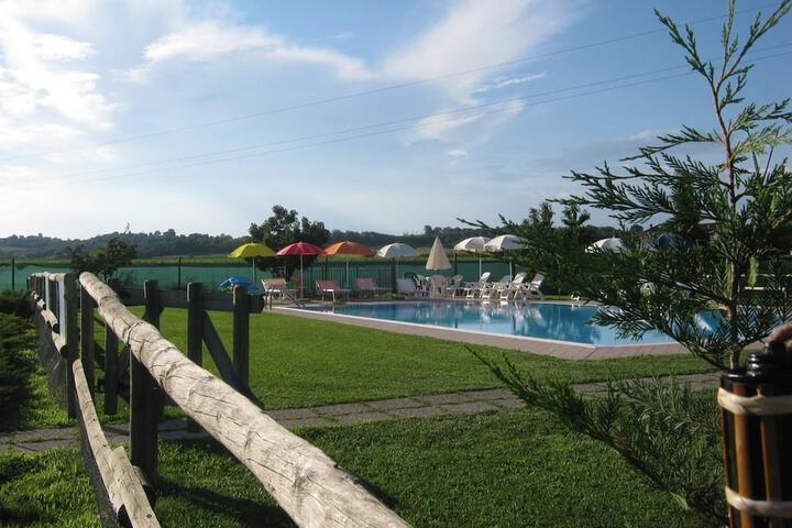 Pool 8 of 45