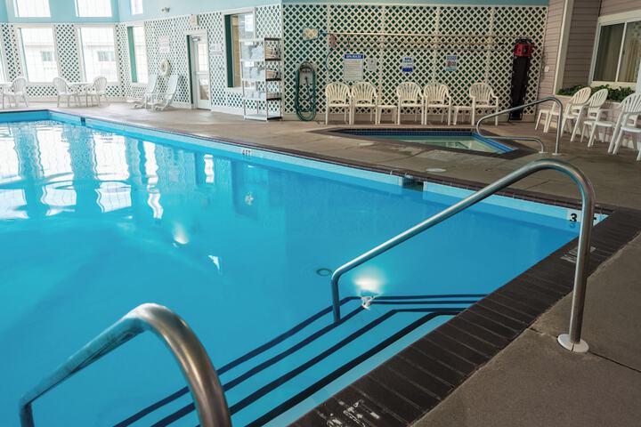 Pool 63 of 99
