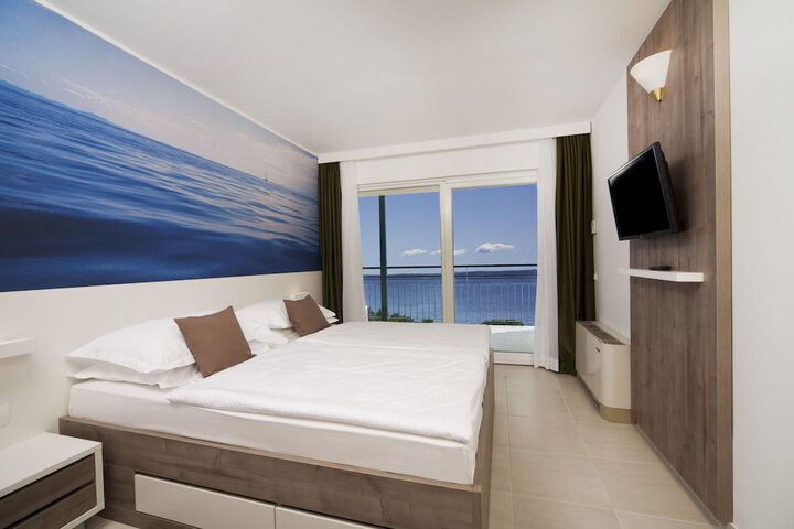 Room 21 of 78