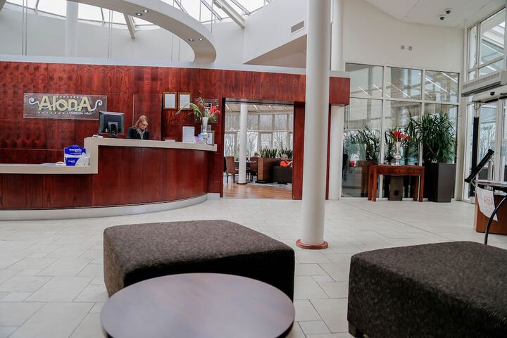 Hotel Interior 4 of 71